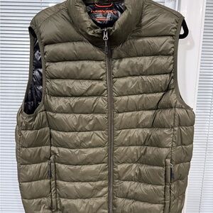 Hawke & Co Men's Khaki Quilted Vest